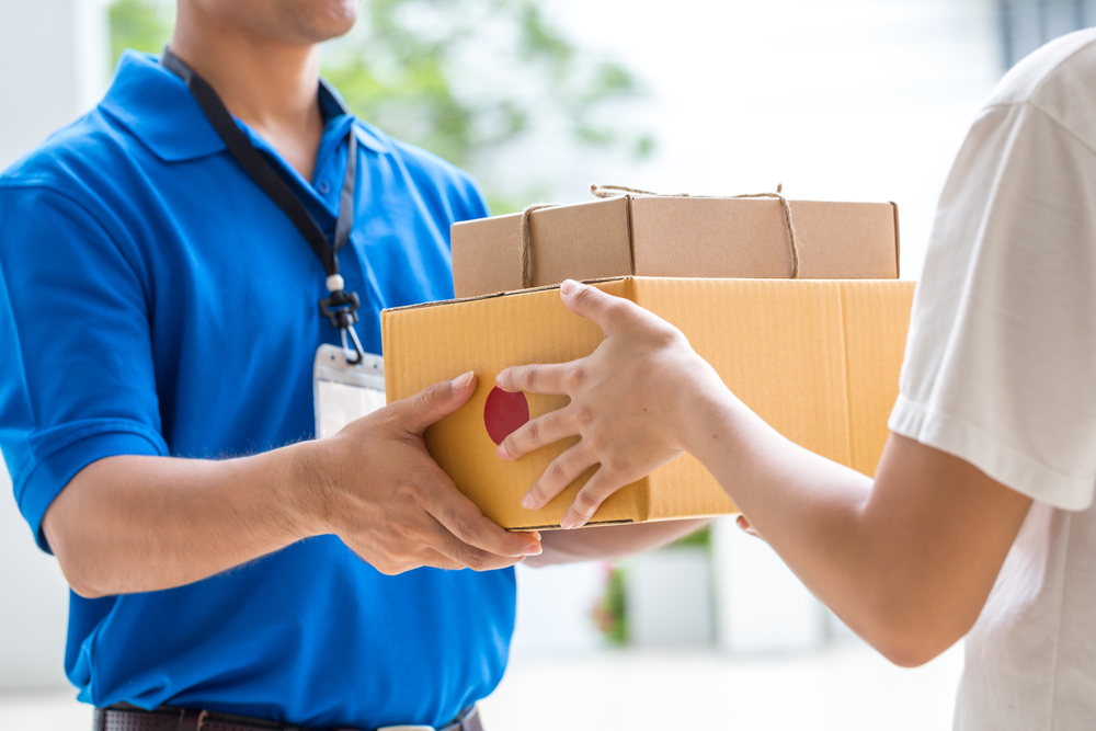 Kiện hàng đi quốc tế bị “trễ” ở đâu? 6 điểm có thể làm chậm cả hành trình